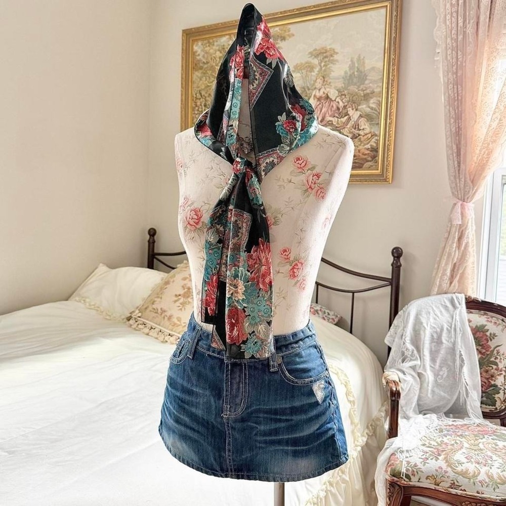 70s black floral scarf bold rose print square bandana